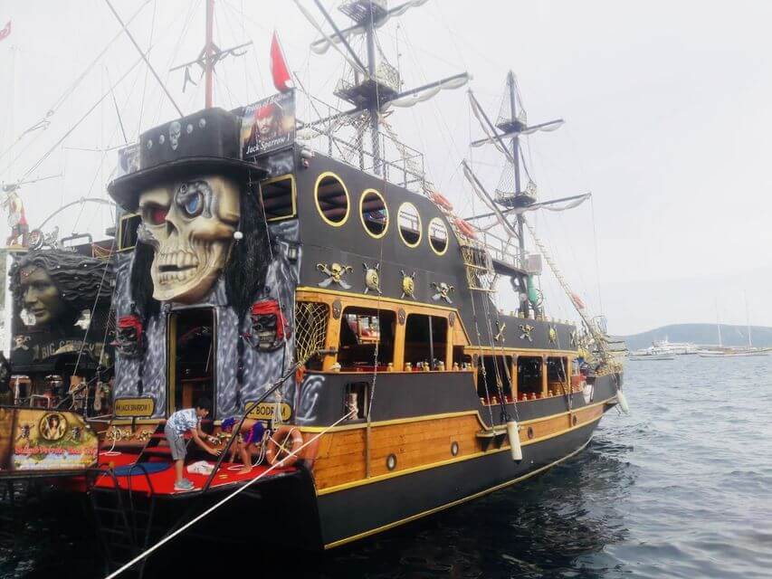 Bodrum Korsan Tekne Turları 2021| Bodrum Günlük Turlar ve Geziler